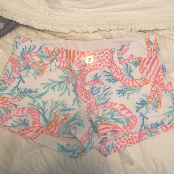 Lilly Pulitzer Walsh Shorts - Picture 1 of 5